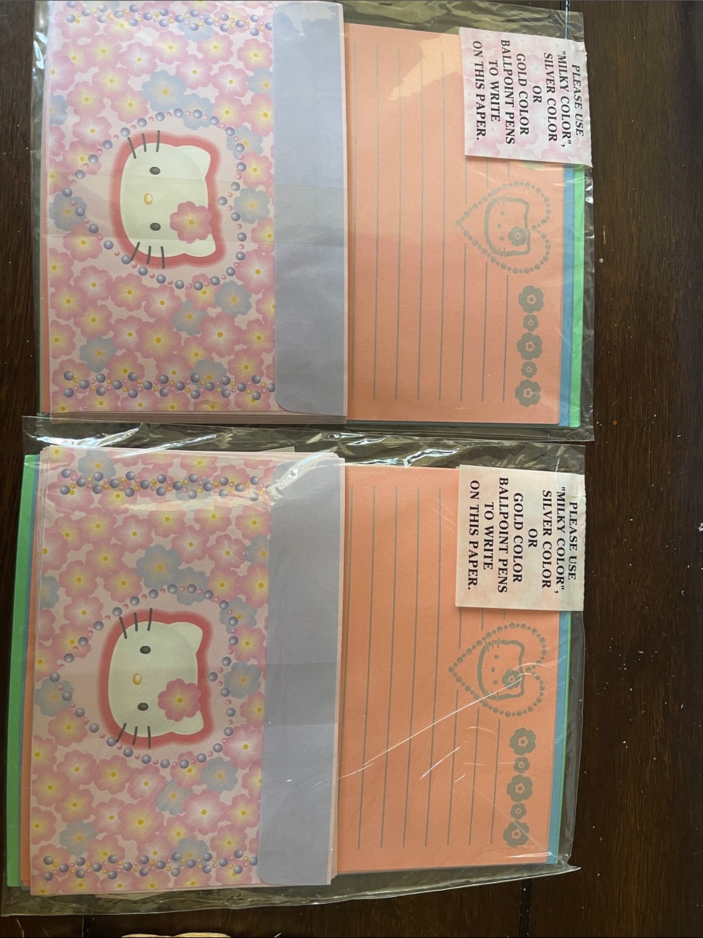 vintage Sanrio Hello Kitty Stationery Set, specifically a "Pink Flower”